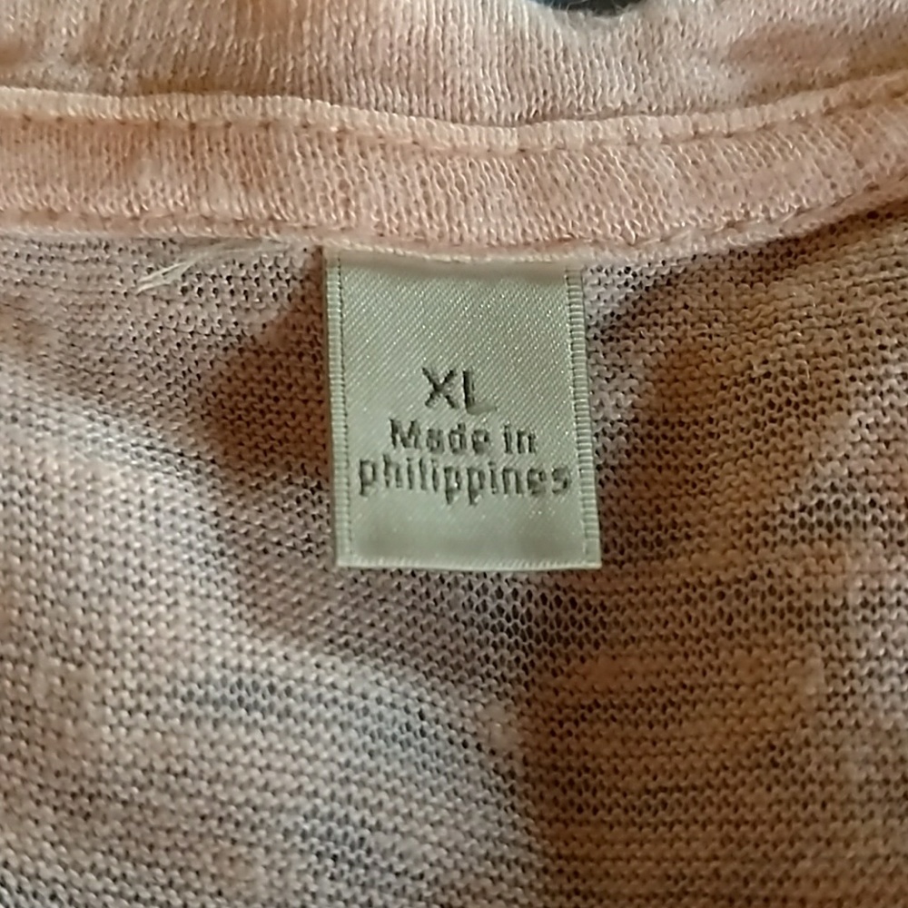 XL Peach with lace detailed blouse - Picture 5 of 5